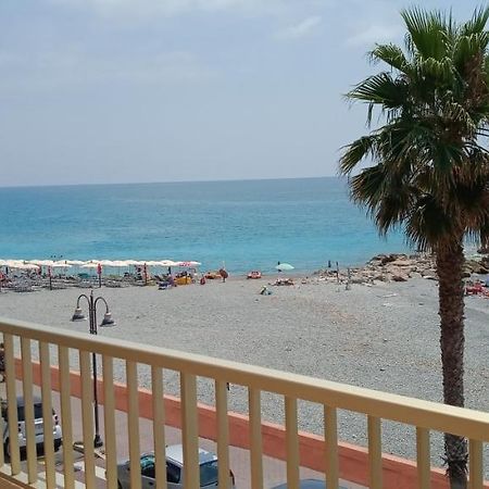 Appartamento Giardino Ventimiglia Dış mekan fotoğraf