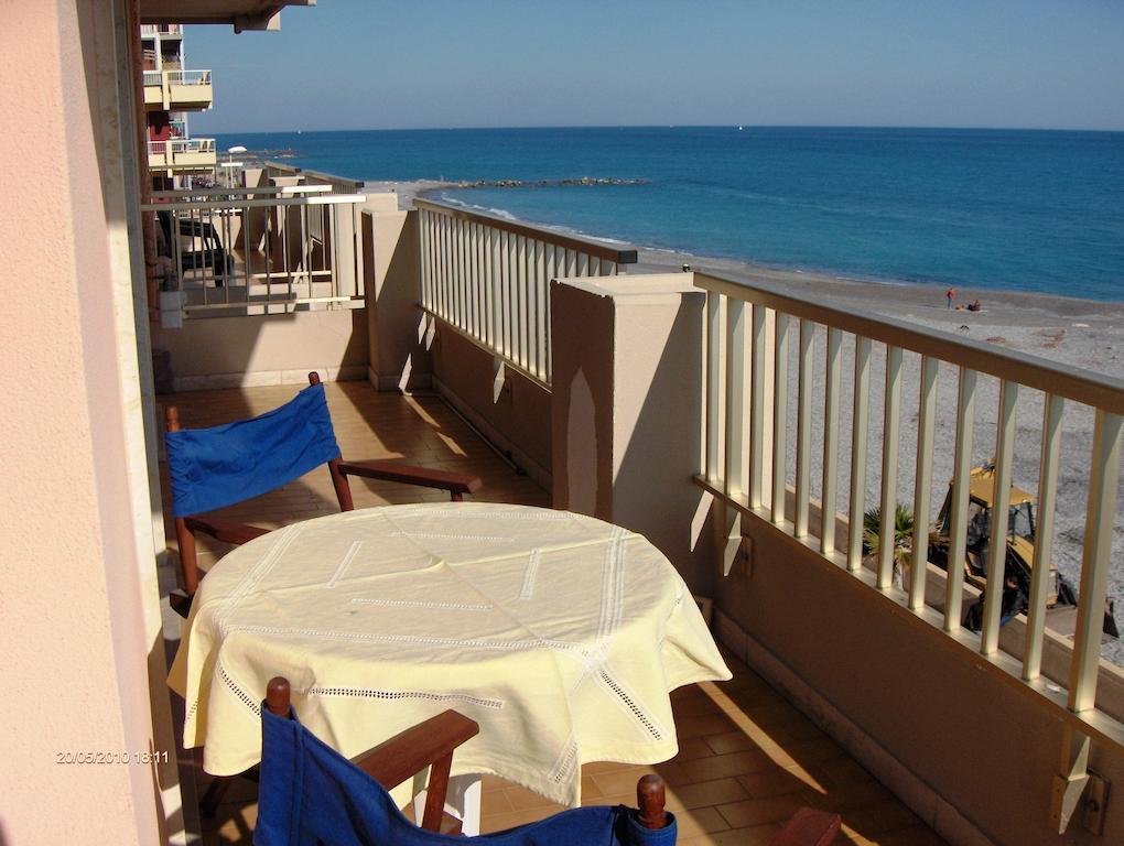 Appartamento Giardino Ventimiglia Oda fotoğraf